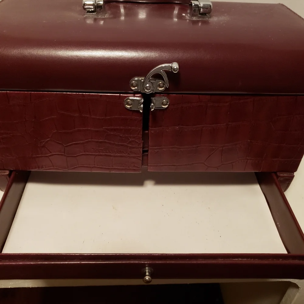 Travel jewelry case, medium size - Picture 5 of 9